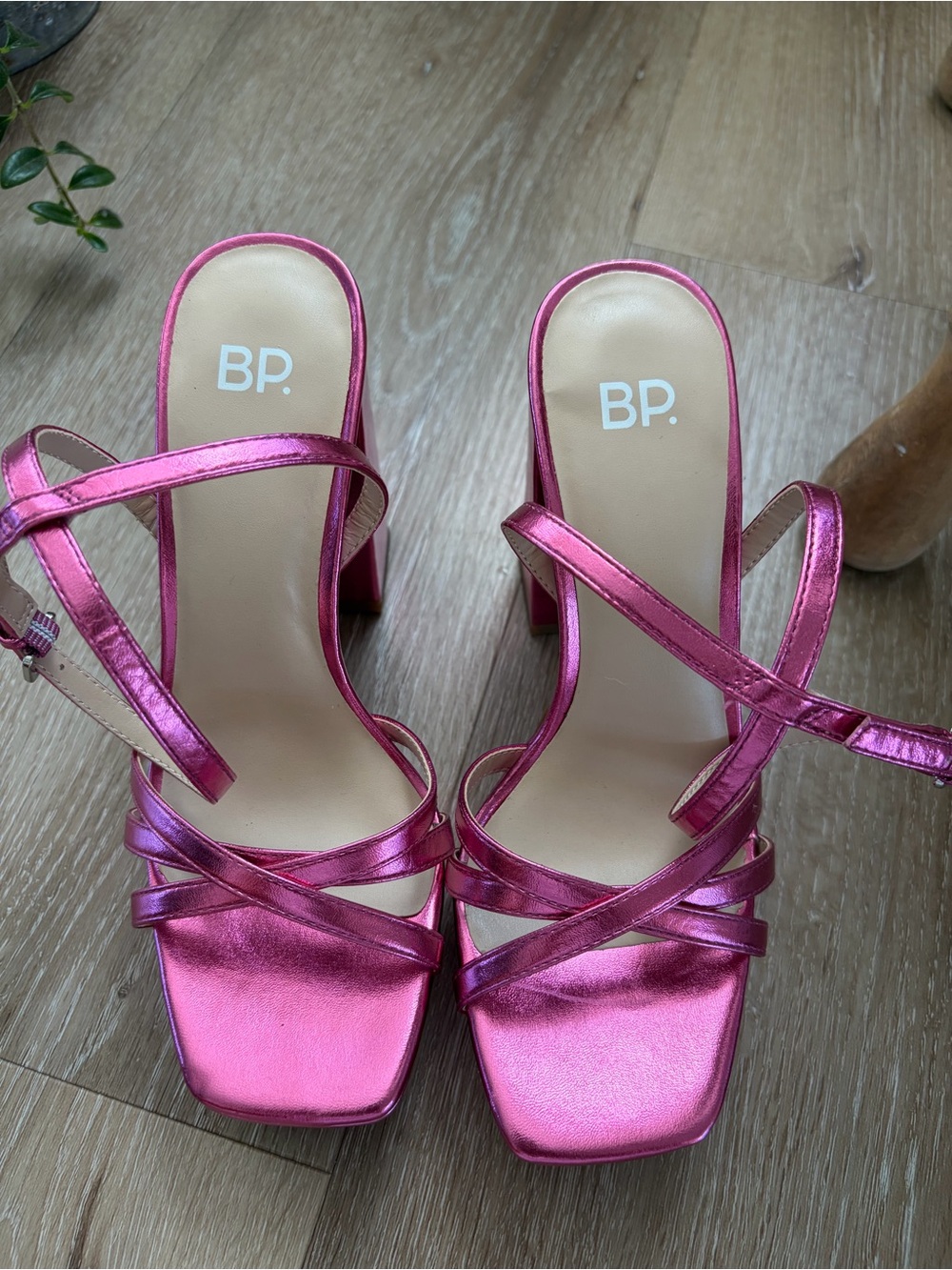 BP. Nordstrom Livia Metallic Pink Strappy Block Heel Sandals NWT